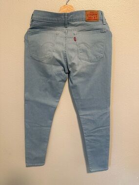 Levi’s Jean - Classic Slim Fit